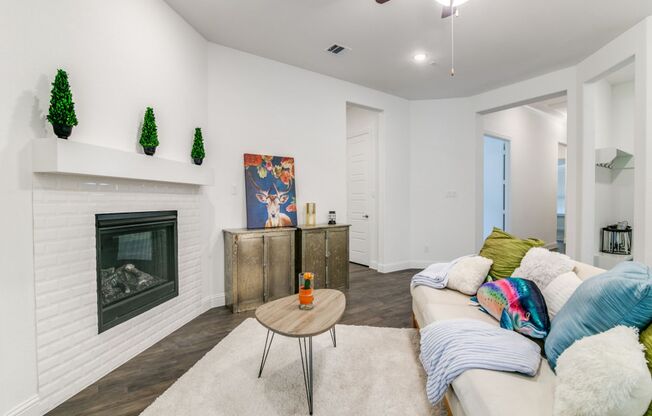 Lakeside living (New Development) on the shores of Lake Ray Hubbard in a 3 bedroom 2 bath house