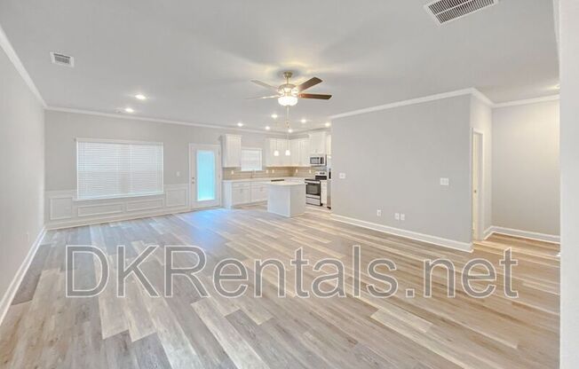 1466 FERN RDG LN