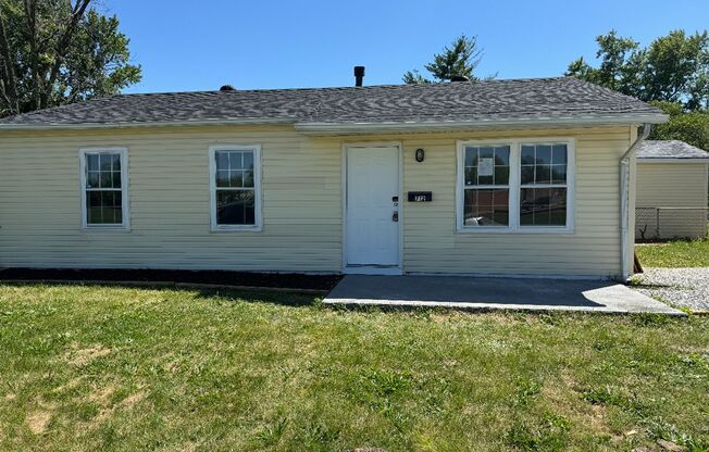 3 beds, 1 bath, $1,565