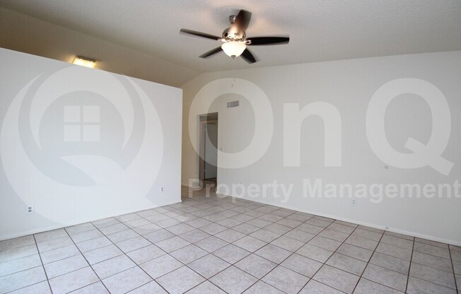 870 S PALM LN