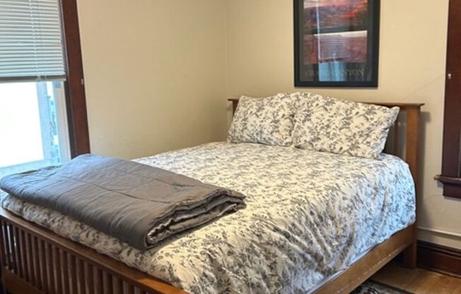 Flexible Lease Terms Near UW Hospital