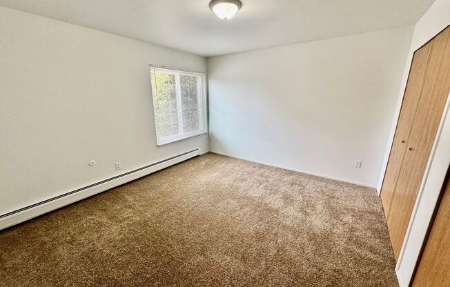 1 bed, 1 bath, 800 sqft, $1,145, Unit 36