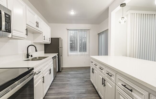 2 beds, 2 baths, 895 sqft, $3,298, Unit 300