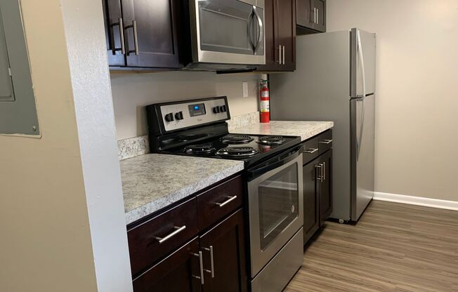 3 beds, 2.5 baths, 1,200 sqft, $1,605, Unit 64