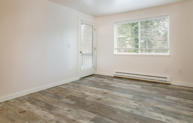 1 bed, 1 bath, 590 sqft, $1,435, Unit 128