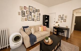 1706 Commonwealth Ave