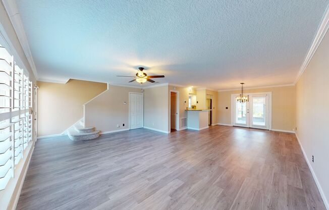 Experience the Ponte Vedra lifestyle in this delightful coastal condo