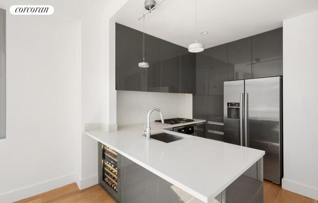 1 bed, 1 bath, 697 sqft, $4,500, Unit 7C