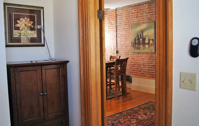 1 bed, 1 bath, 800 sqft, $1,685, Unit 719-3 (Furnished)