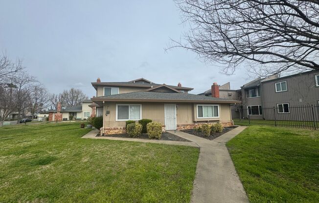 5619 42nd Street Unit 1