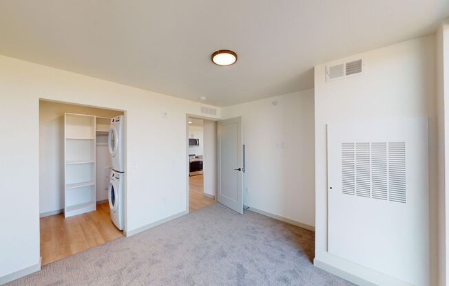 1 bed, 1 bath, 590 sqft, $1,055, Unit 1105-304