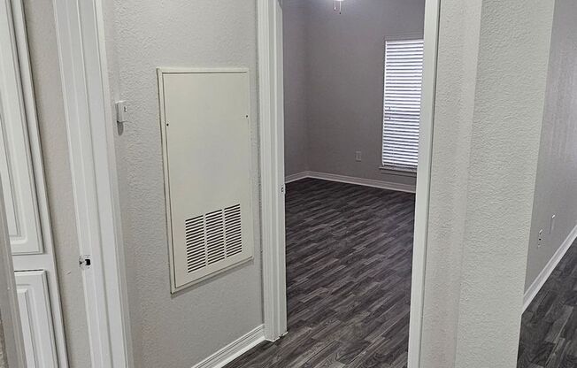 1 bed, 1 bath, 732 sqft, $1,250, Unit 06205