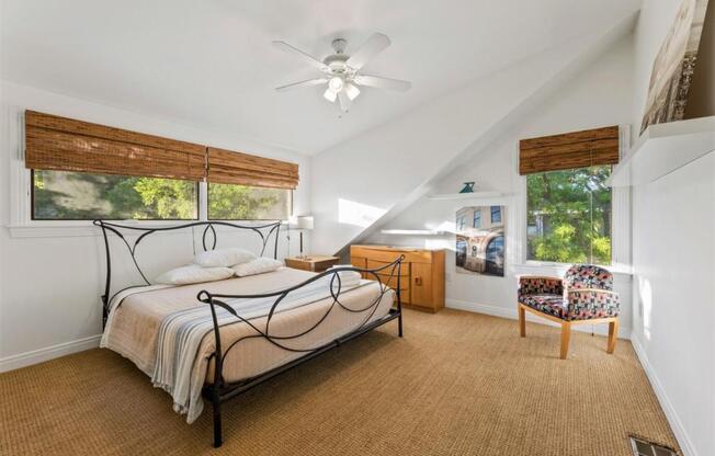 4 beds, 3 baths, 2,500 sqft, $10,500