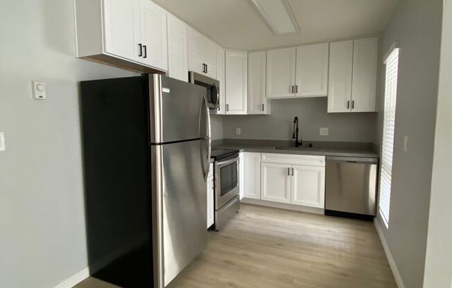 1 bed, 1 bath, $3,095, Unit 7