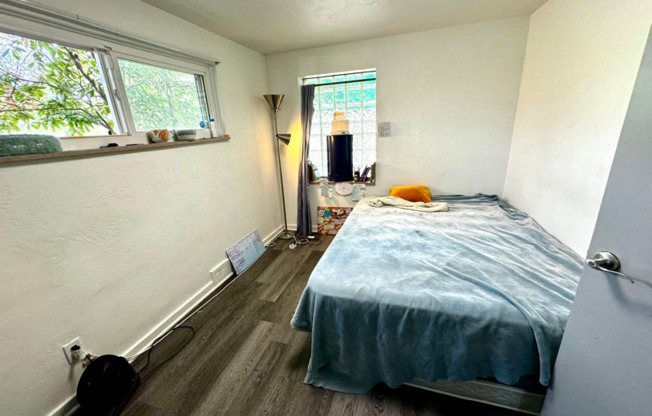 3034 IOWA ST