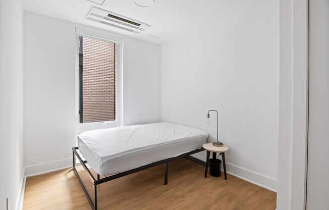 1 bed, 1 bath, $1,800