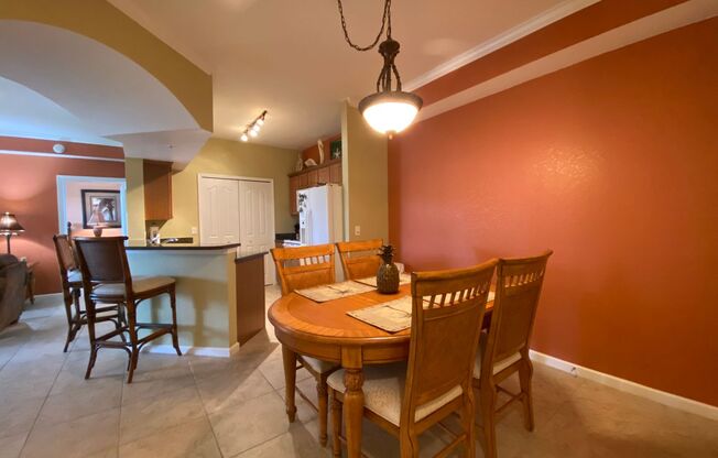 12940 Positano Cir #204-Amber