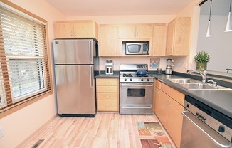 Gorgeous 2-Bed 2-Bath Townhome with Beautiful Updates!
