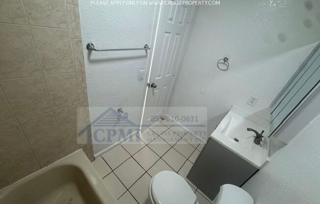 2 beds, 1 bath, 827 sqft, $1,895, Unit 632