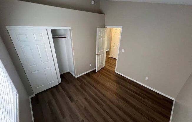 3 beds, 2 baths, $2,350