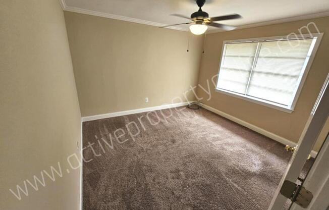 2 beds, 1 bath, 845 sqft, $895, Unit APARTMENT A MACON