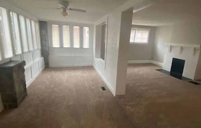 2 beds, 1 bath, 1,700 sqft, $2,150