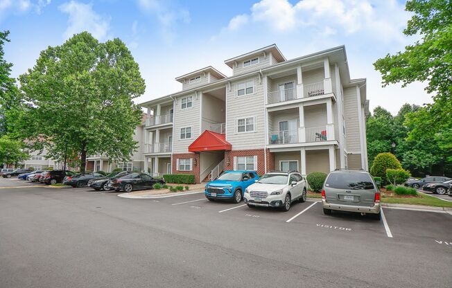 Freshly Painted Condo with Private Balcony