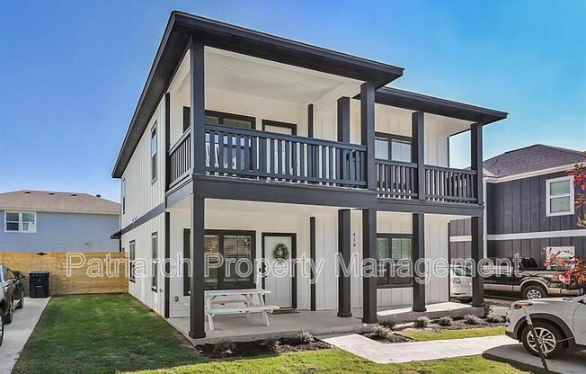 418 EDWARD ST