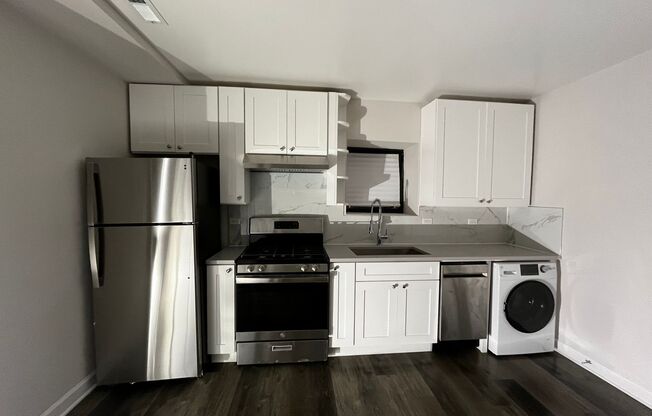1328 W. 18th Pl