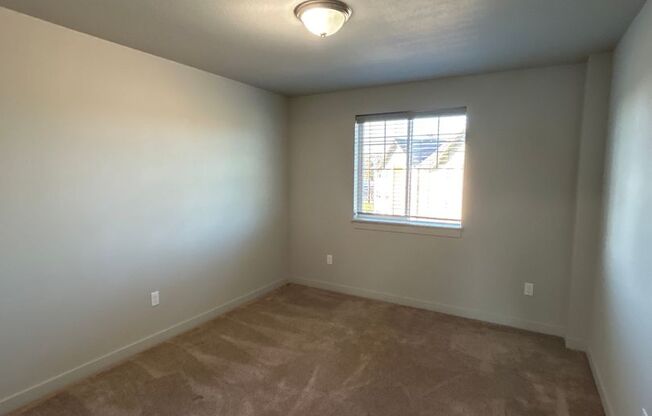 2 beds, 1 bath, $1,585, Unit B301