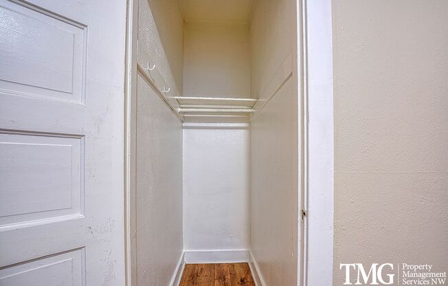 1 bed, 1 bath, 450 sqft, $1,225, Unit 4
