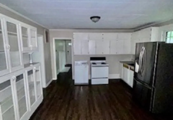 533 FARLEY AVE