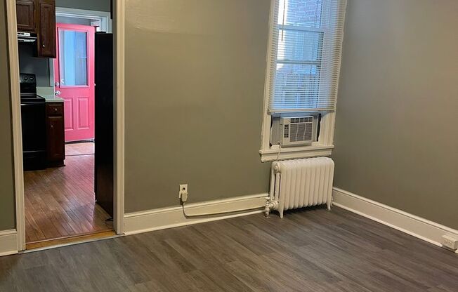 3 beds, 1 bath, $1,750