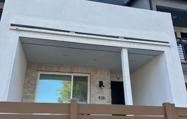 Beautiful Newly-Built 2023: 3 Bedroom 3.5 Bathroom Attached Tri-Level Townhouse With Den