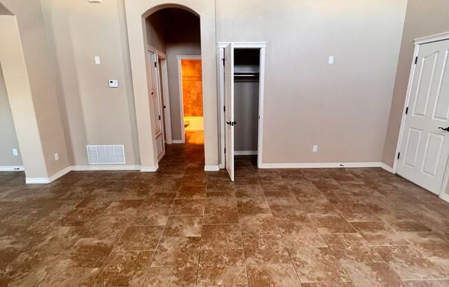 GORGEOUS EASTSIDE HOME OPEN HOUSE FRIDAY 06/10/2022 4:30PM-5PM