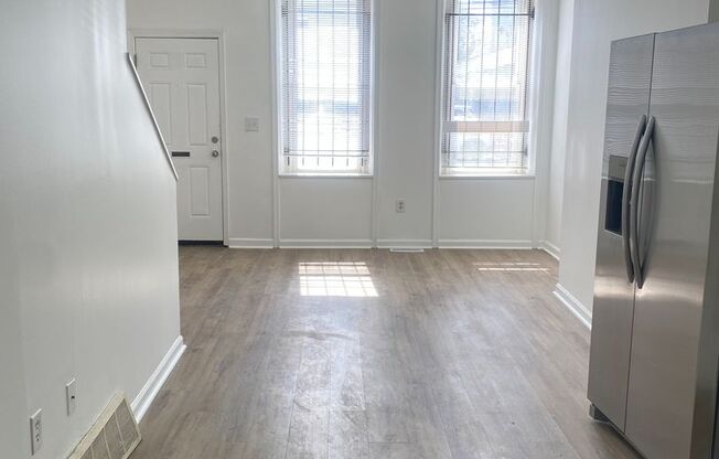 Updated 6-Bedroom/3-Bathroom Townhouse Near Temple University! Available NOW!