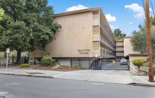 101 Glen Eyrie Avenue