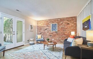 Mid-Century Modern Gem: Renovated 2BR Loft with Pool & Private Patio