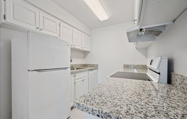 2 beds, 1 bath, 760 sqft, $1,395