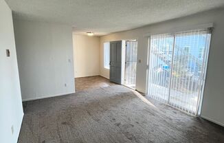 AVAILABLE NOW! COZY 2BD/1.5 BA IN PACIFIC BEACH! $2,795/mo