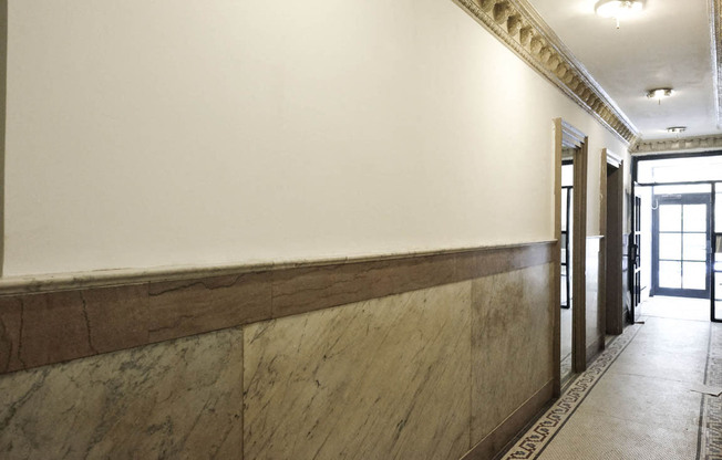 Welcome to 332-334 E 18 Street