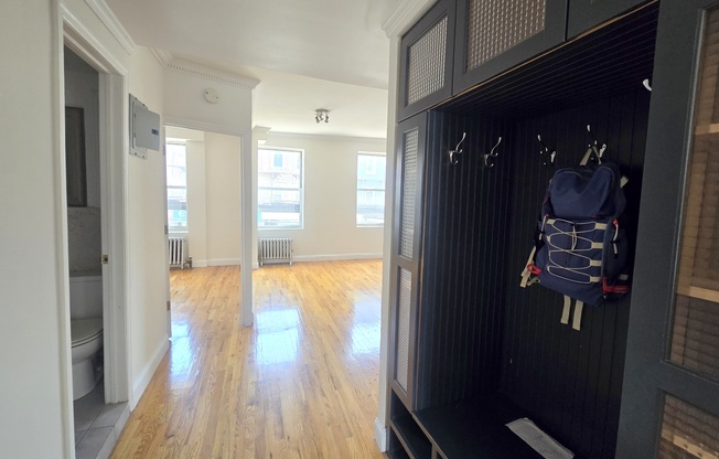 124 SMITH ST