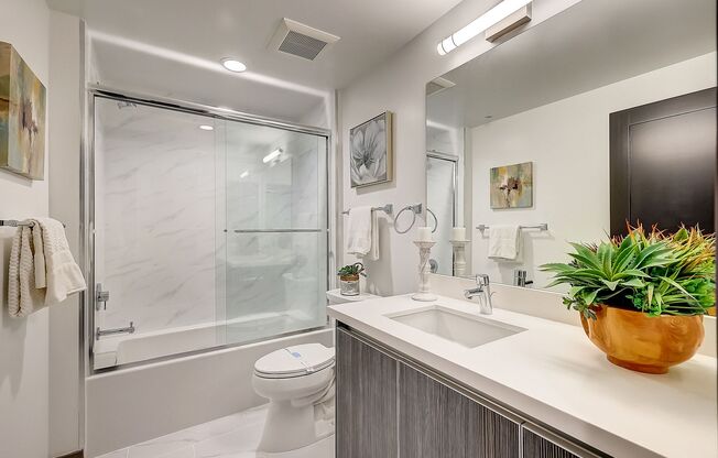 Brand New Building featuring 1 & 2 bedroom Flats & Townhomes!