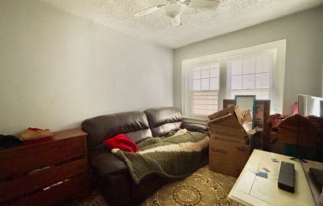 1 bed, 1 bath, 600 sqft, $995, Unit 1307-2