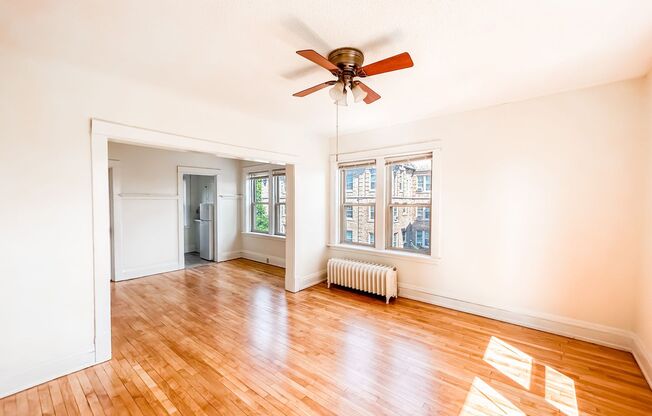 Studio, 1 bath, 400 sqft, $900, Unit 905-07