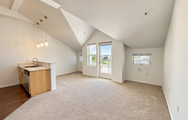 1 bed, 1 bath, 600 sqft, $2,295, Unit 1505-A