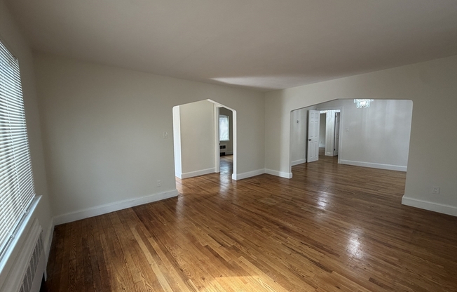 28 SPARROW ST