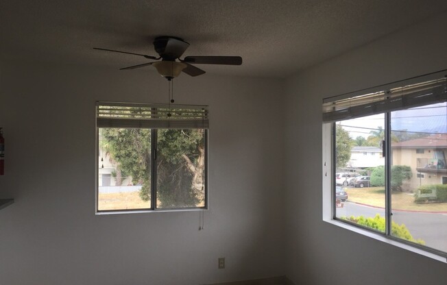 3 beds, 2 baths, $6,000, Unit 4