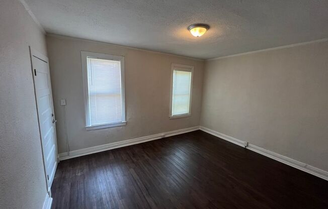 Studio, 1 bath, 400 sqft, $600, Unit #1