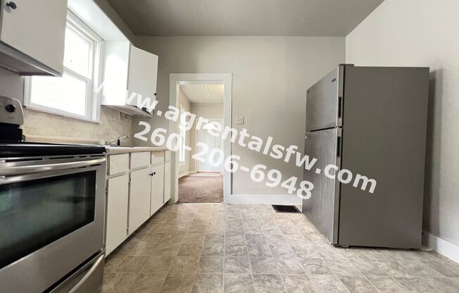 2 beds, 1 bath, $995